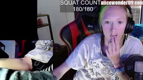 Snapshot of alicewonder52 chatting on September 26, 12:57 pm Alice online show from September 26, 12:57 pm