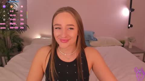 Mia online show from January 17, 1:59 am