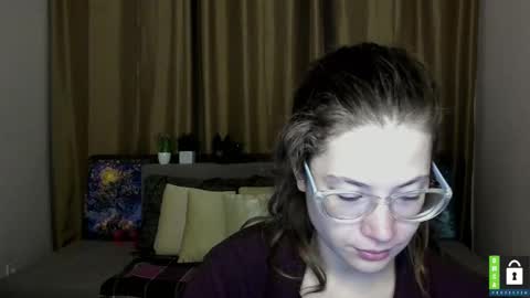 Snapshot of alicia_folow chatting on October 9, 11:05 am Alicia online show from October 9, 11:05 am