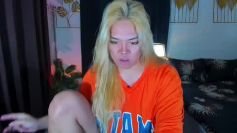 aliciacum online show from October 29, 4:47 am