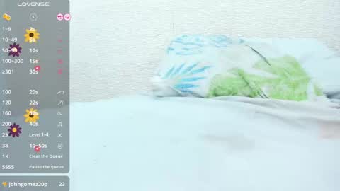 Snapshot of alicie_green chatting on March 5, 5:18 am im tutti online show from March 5, 5:18 am