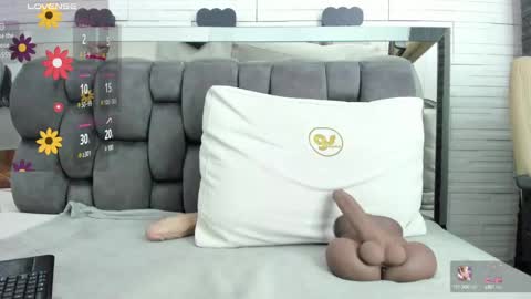 Snapshot of alicie_green chatting on September 20, 3:42 am im tutti online show from September 20, 3:42 am