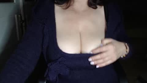 Alidue online show from November 10, 9:17 pm