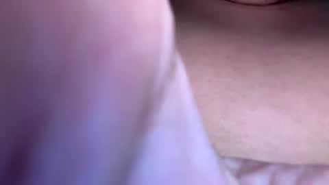 alien3838 online show from September 10, 4:35 am