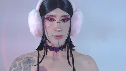     online show from May 21, 2:07 am