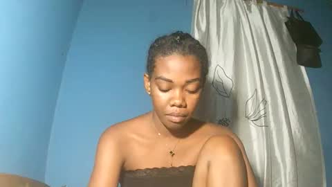 alihane21 online show from February 9, 7:16 pm