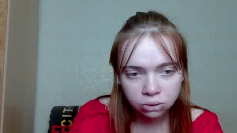 Snapshot of aliiice_stone chatting on October 28, 2:34 am Alice online show from October 28, 2:34 am