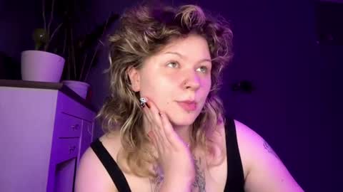 Alina online show from June 25, 5:40 pm