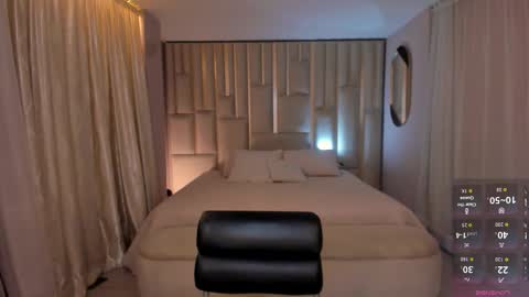 alinakravitz_ online show from September 27, 12:14 pm