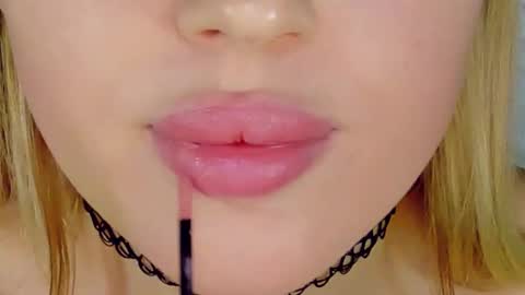 Snapshot of alinaocean chatting on October 8, 9:10 pm alinaocean online show from October 8, 9:10 pm