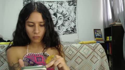  Ali  online show from December 27, 10:16 pm