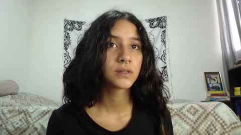  Ali  online show from December 30, 6:05 pm