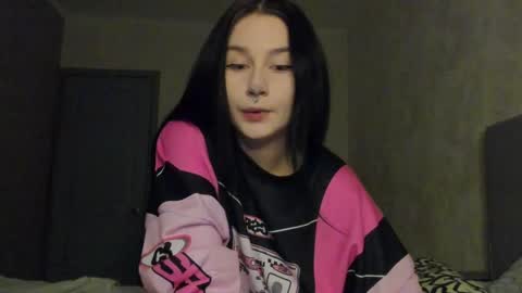 Aline Greeeen online show from April 23, 11:51 am