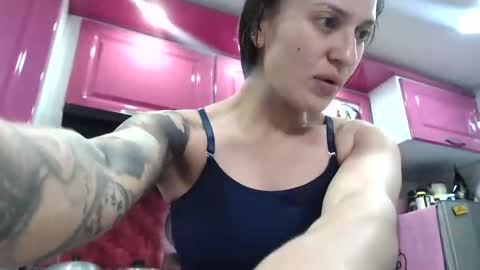 Snapshot of alipetite_ chatting on January 19, 11:00 pm alipetite online show from January 19, 11:00 pm