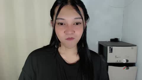 Shanti xhey online show from December 17, 8:54 am