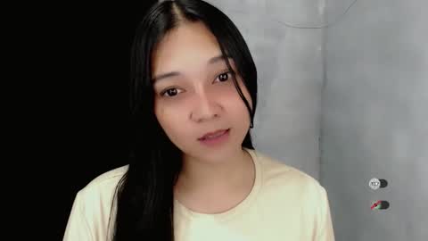 Shanti xhey online show from November 3, 2:18 pm