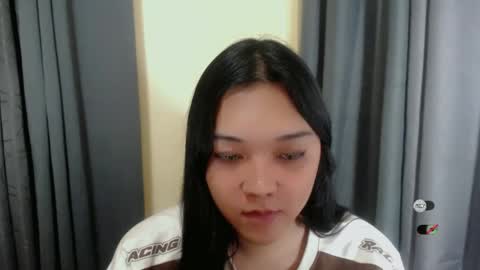 Shanti xhey online show from March 8, 7:53 pm