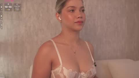     online show from June 27, 2:01 pm