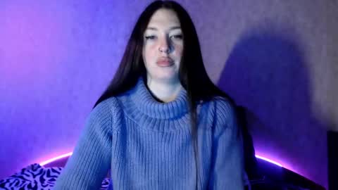 alisaadoll online show from February 26, 1:54 pm