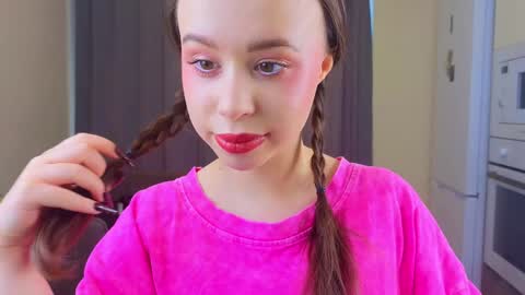 alise online show from February 6, 11:53 am