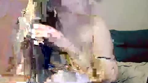 Snapshot of alisesexydoll777 chatting on March 10, 7:07 pm alisesexydoll777 online show from March 10, 7:07 pm
