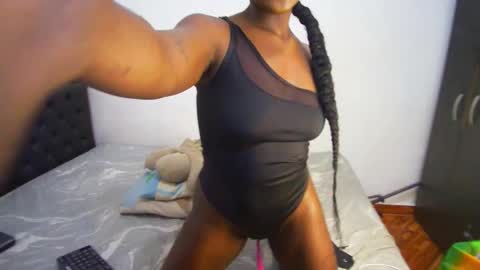 Snapshot of alisha_boes chatting on September 17, 9:07 pm alisha_boes online show from September 17, 9:07 pm