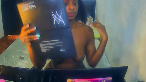 Snapshot of alisha_boes chatting on September 10, 7:37 pm alisha_boes online show from September 10, 7:37 pm