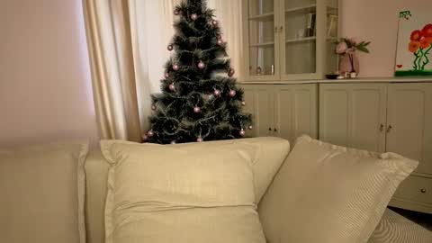 Alisia online show from January 7, 8:08 am