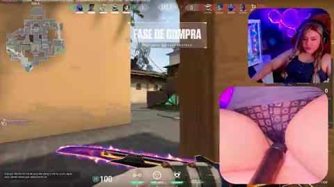 Snapshot of alison_gamer chatting on September 23, 10:16 pm Alison online show from September 23, 10:16 pm