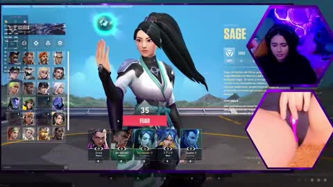 Snapshot of alison_gamer chatting on October 18, 6:23 pm Alison online show from October 18, 6:23 pm