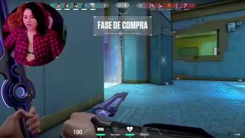 Snapshot of alison_gamer chatting on October 6, 8:37 pm Alison online show from October 6, 8:37 pm