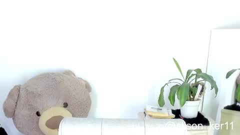 Snapshot of alison_ker chatting on October 1, 9:52 am Sofias house online show from October 1, 9:52 am