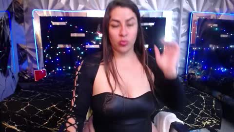 alison_marr online show from December 20, 7:54 pm