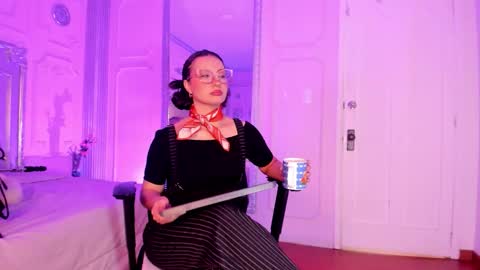 Alison Fishert online show from January 15, 12:14 pm