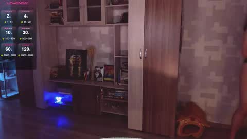 alissdaisyy online show from September 9, 5:40 am