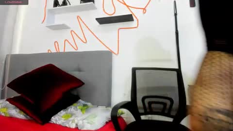 Snapshot of alisson0002 chatting on March 3, 8:00 pm alisson0002 online show from March 3, 8:00 pm