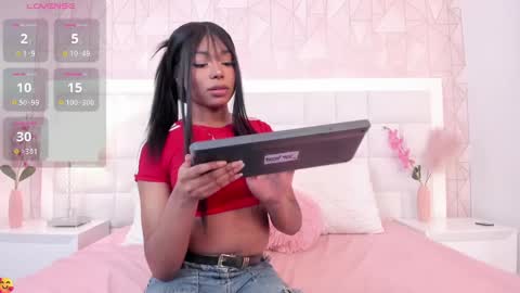 alisson_thompson_ online show from January 27, 8:28 pm