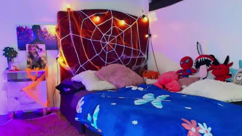 Alisson IG alisson zafiro27 online show from October 23, 3:19 am