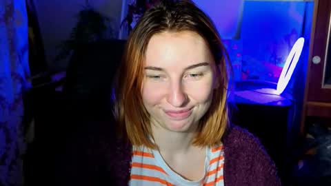 Snapshot of alisun_ chatting on October 19, 3:27 pm A L I C E online show from October 19, 3:27 pm