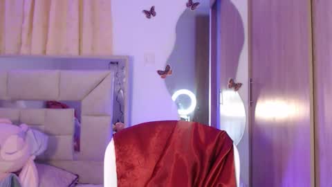 Anisee online show from October 27, 1:05 am