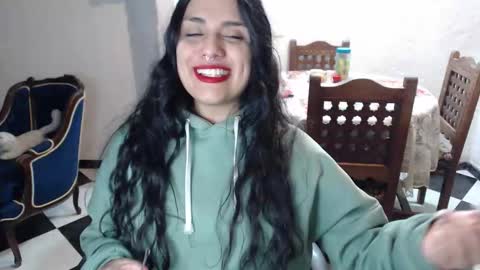 Alix online show from November 1, 2:12 am