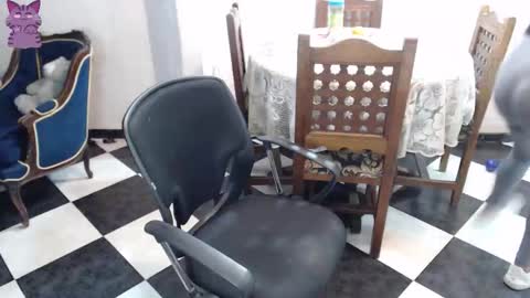 Alix online show from September 20, 2:14 am