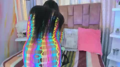 alix noa online show from November 13, 1:47 pm