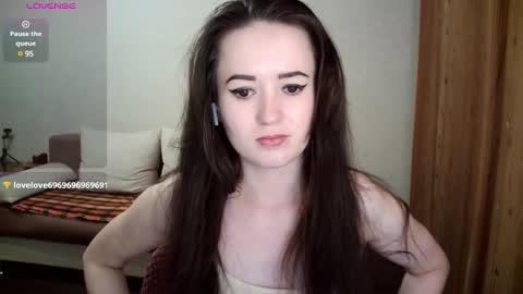 Snapshot of alkh_amare chatting on February 17, 12:49 pm Amare online show from February 17, 12:49 pm