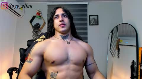 Snapshot of allen_rosse chatting on October 14, 2:25 am independent model 3 online show from October 14, 2:25 am