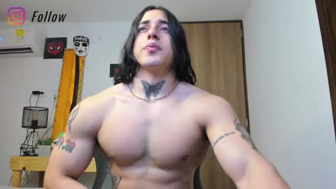 Snapshot of allen_rosse chatting on January 20, 9:32 pm independent model 3 online show from January 20, 9:32 pm