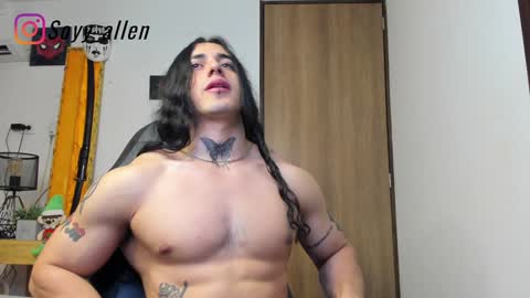 Snapshot of allen_rosse chatting on January 25, 6:55 am independent model 3 online show from January 25, 6:55 am