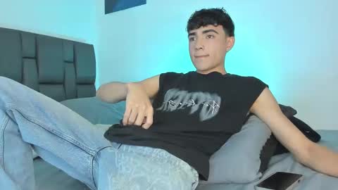 Snapshot of allexserrano chatting on September 12, 2:02 am Allex online show from September 12, 2:02 am