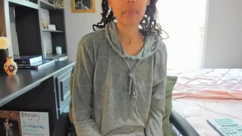 Snapshot of allgood4u chatting on February 25, 7:38 pm wishlist on bio online show from February 25, 7:38 pm