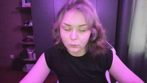 Blair online show from November 24, 4:11 am